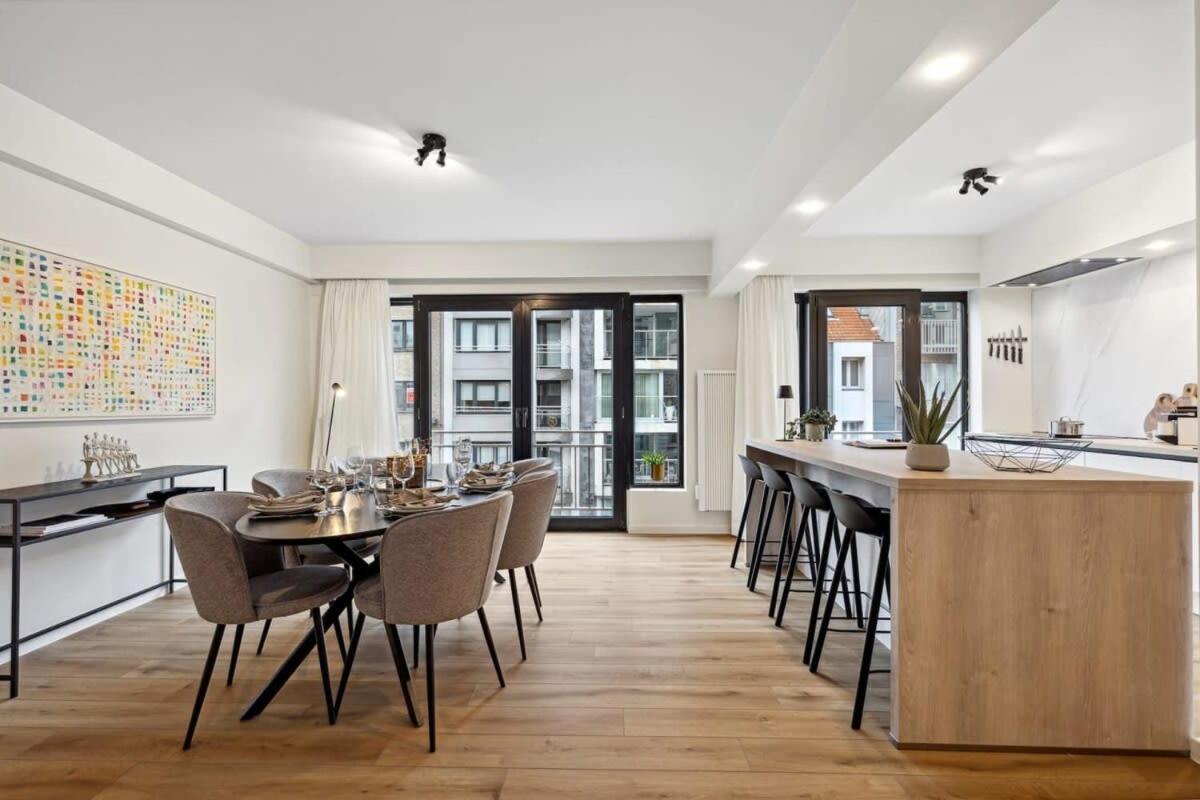 Fantastic And Centrally Located Apartment Oostende Exteriör bild